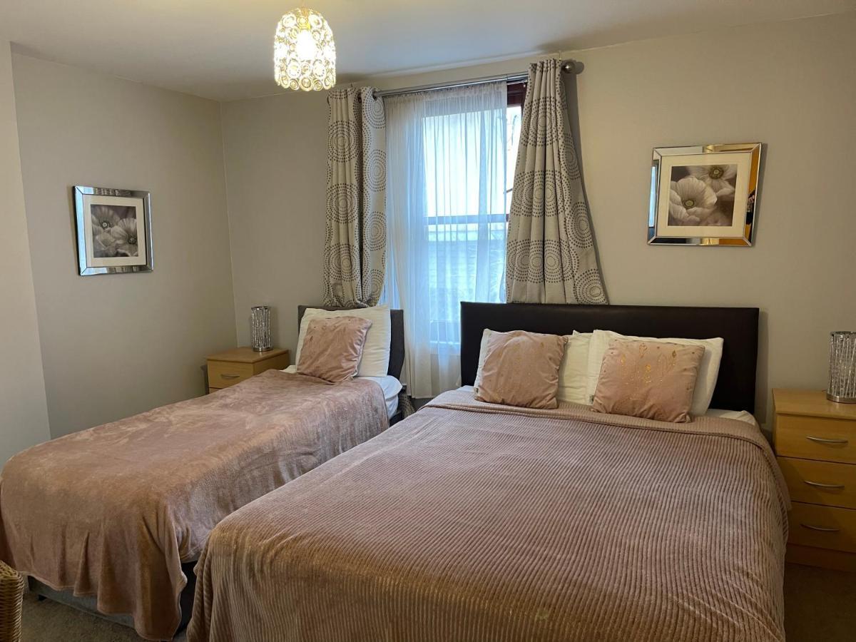 לינה וארוחת בוקר פורט ויליאם Berkeley House מראה חיצוני תמונה